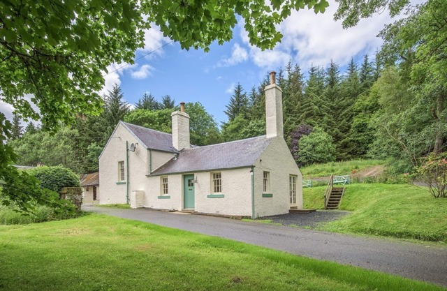 GARDENER'S COTTAGE - magnifique domaine offrant paix et tranquillité pour 6 personnes