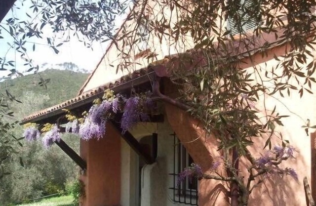 Garlenda Golf Villa avec jardin à 5 km de la plage à Alassio