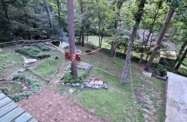 Garvan Gardens cabin w/ lakeview