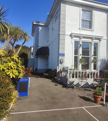Garway Lodge Guest House