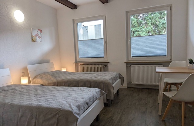 Gästehaus Koblenz Obergeschoss pour jusqu'à 7 personnes avec utilisation du jardin et du barbecue.