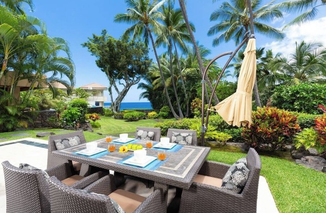 Gated Oceanfront Villa with private access to beach, heated pool & tennis court!