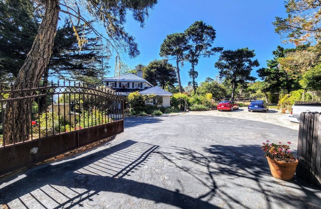 GATED, PRIVÉ, UN ACRE PAR LA MER