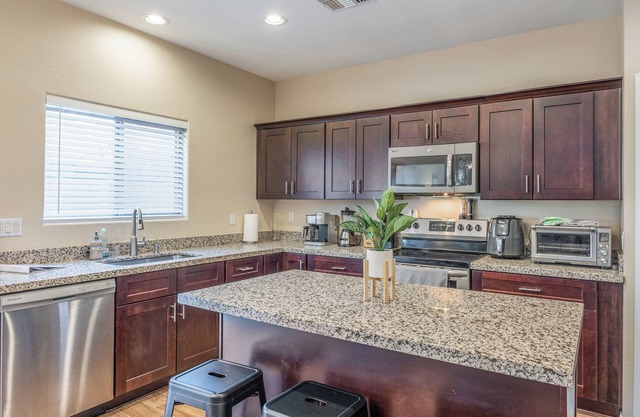 Gated Quiet and Cozy North Phoenix Quality Home with NEW Furniture