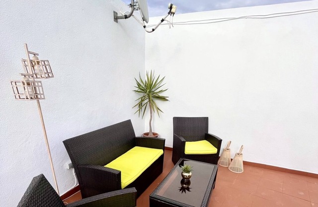 GATU PREMIUM - PATIO ANDALUZ