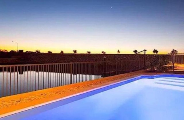 Gecko - On the Marina with Pool & Private Jetty