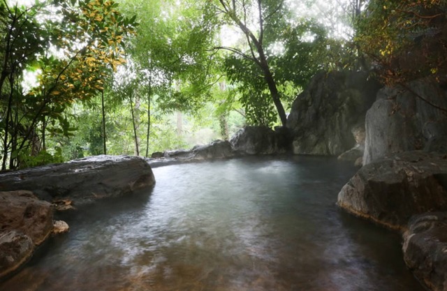 Kurokawa Onsen Gosyo Gekkoujyu
