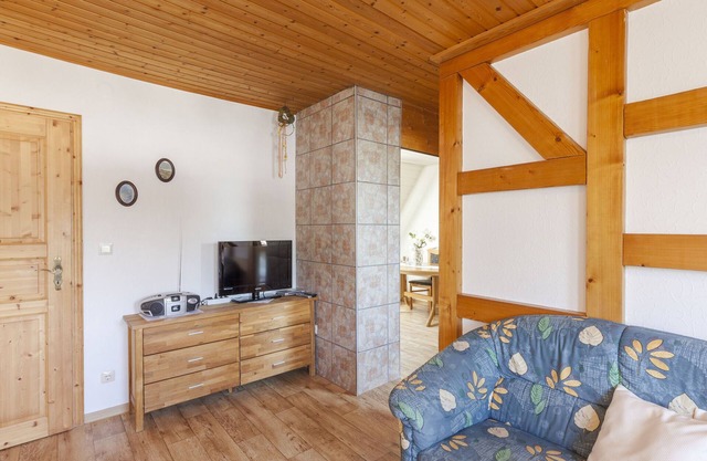 Appartement confortable avec terrasse à Hallenberg