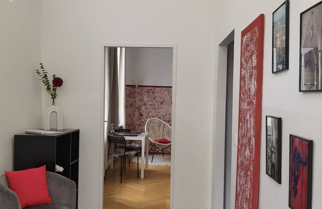 Gemütliche ein Zimmer Wohnung in Ruhiger Gegend