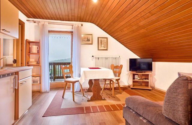 Appartement confortable avec grand balcon couvert sud