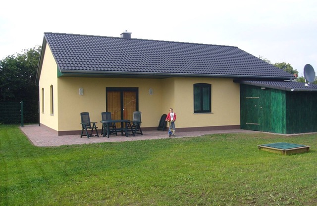 Maison de vacances confortable à Satow