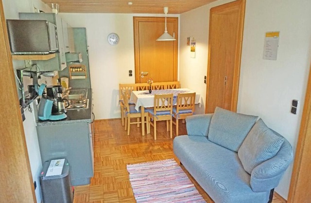 Appartement au sous-sol avec solarium et parking
