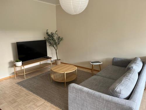 Gem of Vuosaari - private sauna, free parking and WiFi