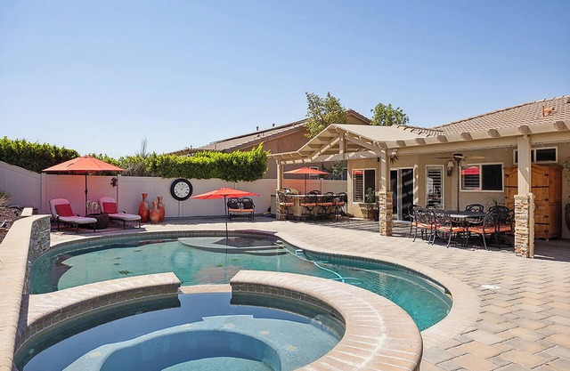 NOUVEAU! Luxe Desert Hot Springs Home Sur terrain de golf
