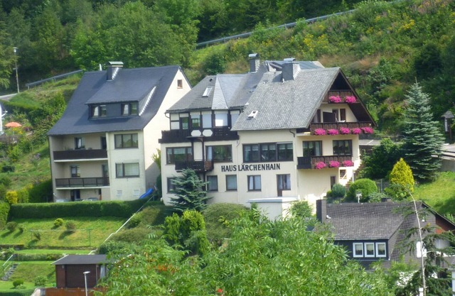 ☎️🍀🌹Appartement moderne et confortablement meublé avec balcon pour 2-8 personnes🌹🍀 (🌹🍀