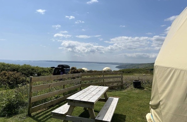 Geodome with sea views near Pendine