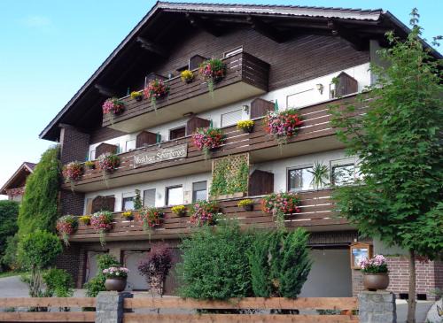 Geräumiges Ferienhaus Mit Garten In Rittsteig