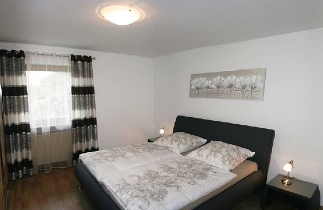 Appartement spacieux et rez de chaussée (70m ²) avec piscine et terrasse