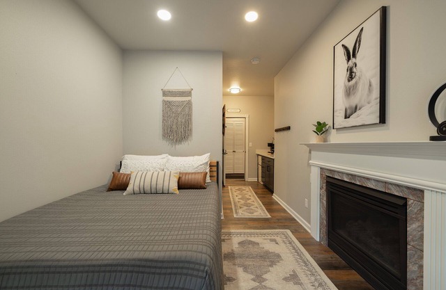 Get cozy in The Snowshoe Hare Room at Winter Park's only luxury boutique hotel!