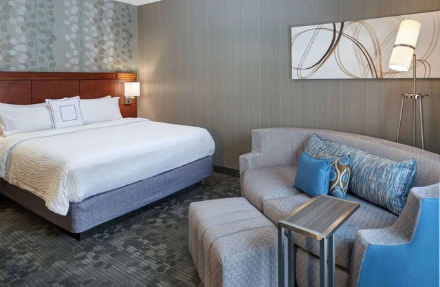 Get Ready for Blissful Getaway! 4 Convenient Units, Indoor Pool, Pets Allowed!