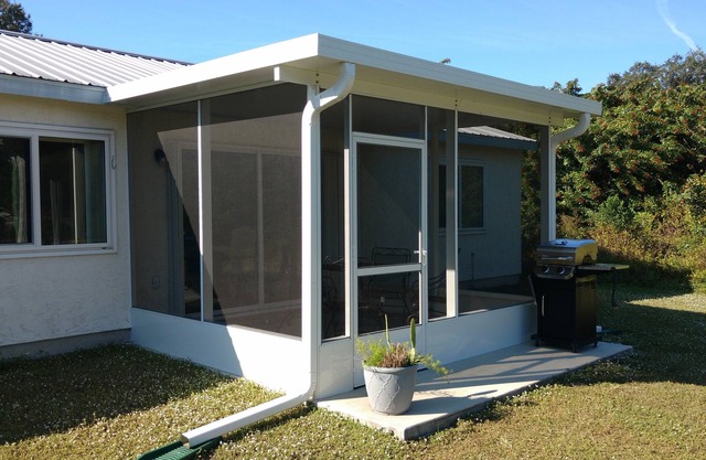 Nouveau! Accédez à une latitude plus chaude dans un quartier calme et économique.