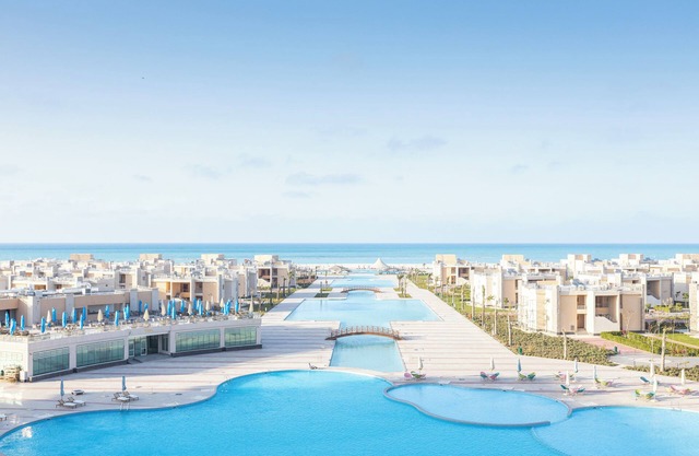 TOLIP Resort Sunrays