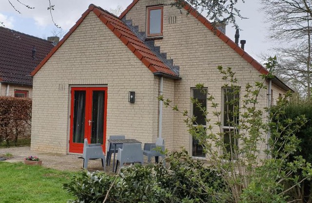Gezellige vakantiewoning met sauna in Ewijk bij Nijmegen - recreational only no workers