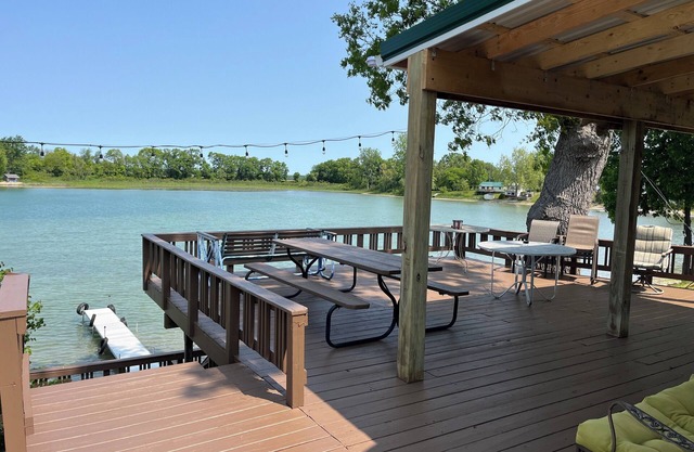 Gilead Lakefront Cottage avec grande terrasse et très belle vue