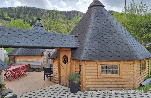 Gite and unusual accommodation
