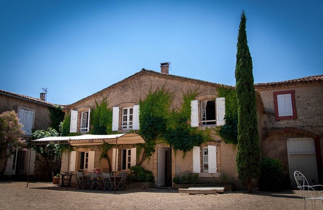 Gite Cour : maison familiale 10 personnes