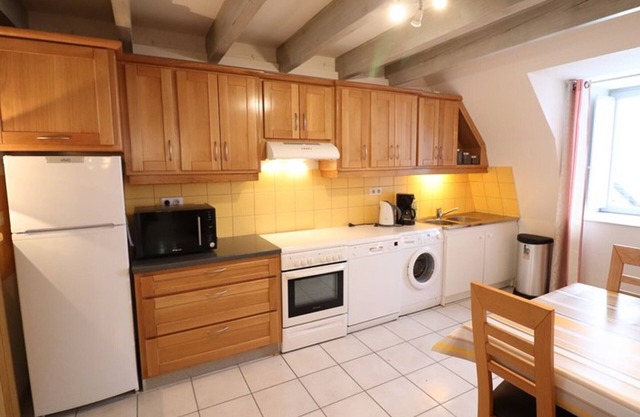 Gite Le Vigean, 5 bedrooms, 10 persons