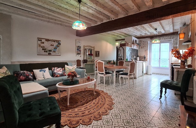 Gite Meung-sur-Loire, 3 bedrooms, 8 persons