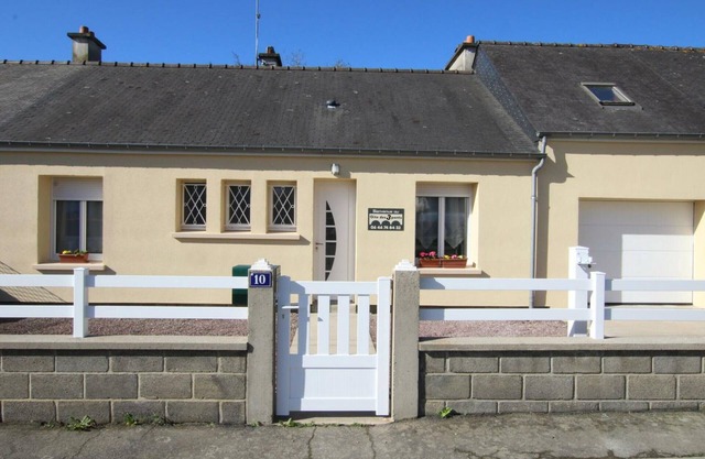 Gîte Pontorson, 3 pièces, 5 personnes