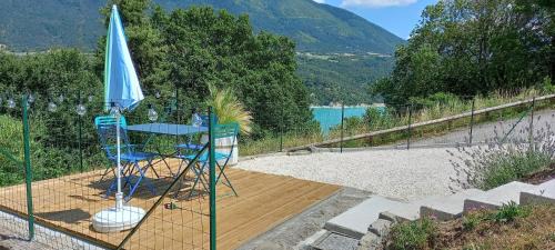 Gite pour 2 Treffort monteynard parking bateau
