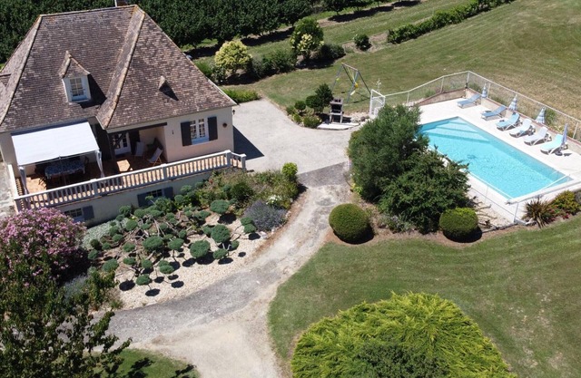 Gîte Rampieux, 6 pièces, 10 personnes