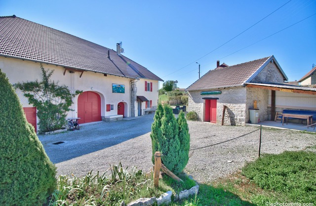 Gite avec spa, grande maison de 12 couchages hiver/été