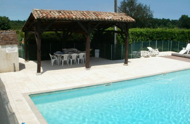 Gite 4 Places avec piscine proche Monbazillac