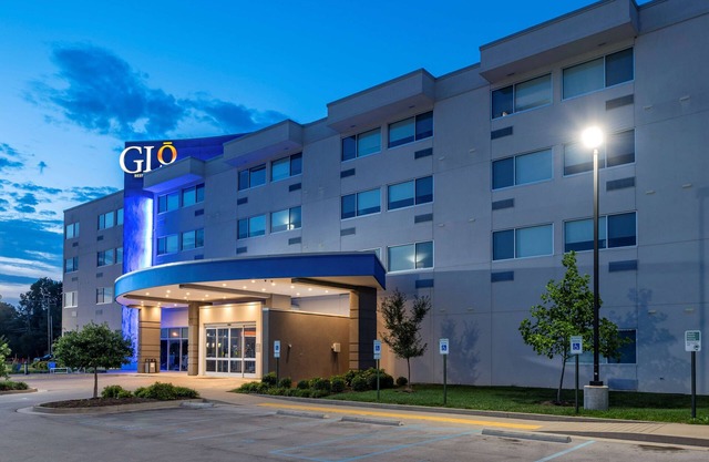 GLō Best Western Lexington
