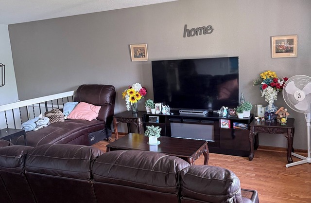 Gladelle. A beautiful home away from home. Cozy, Comfortable and Peaceful.