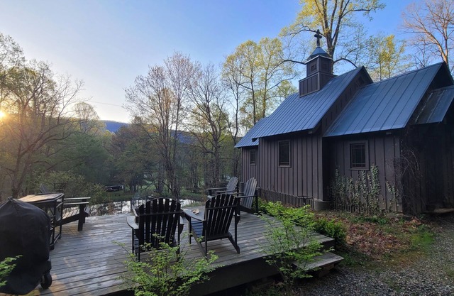 Glamping à la chapelle
