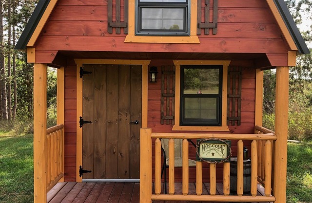 Pine cabin combined with 26ft. Camper