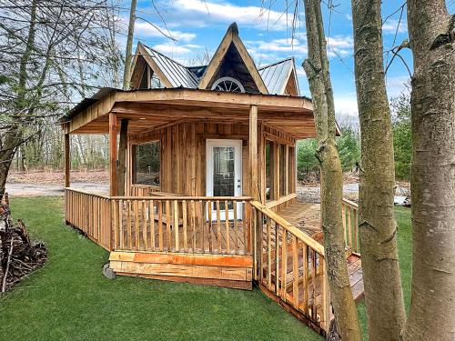 Glamping Forest Hideaway Hike-grill-stargaze