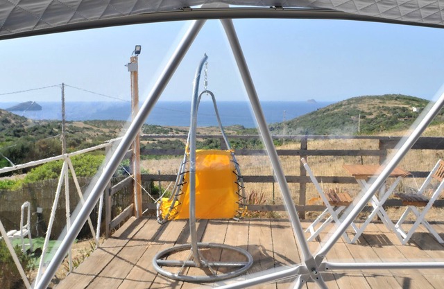 DÔMES GÉODÉSIQUES GLAMPING ROMANTIQUES