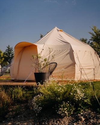 Glamping Wake Surf Náklo