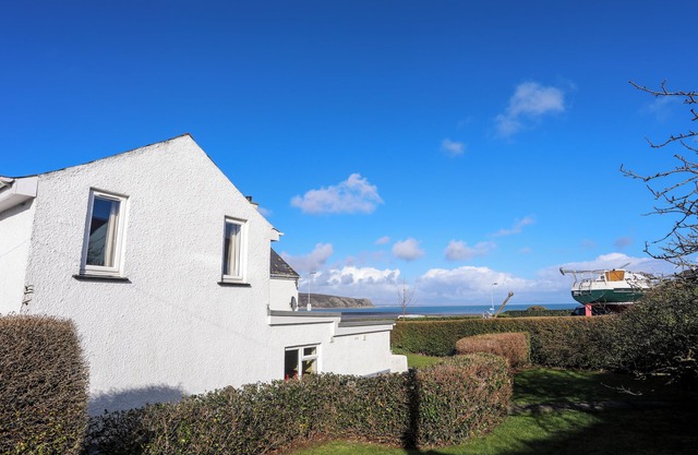 GLAN Y DON, conviviale et familiale, avec feu ouvert à Abersoch, Ref 20128
