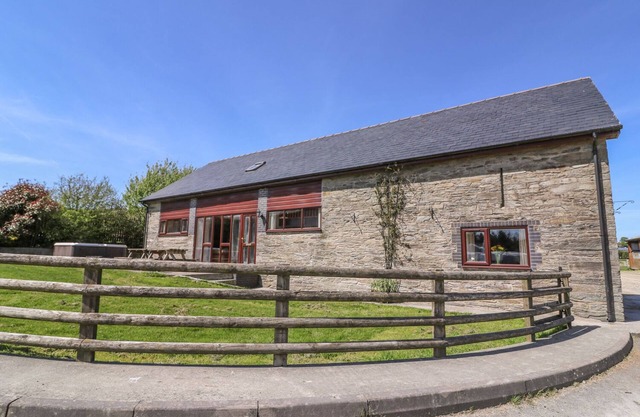 Glanyrafon, ST HARMON