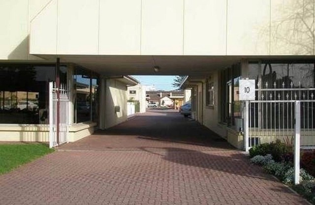 Glenelg Motel