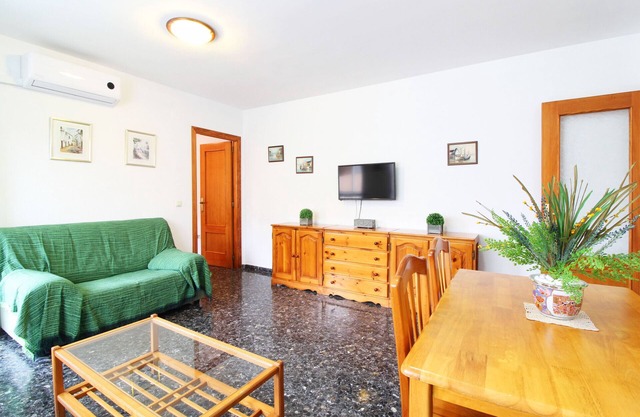 Global Properties: Spacious apartment close to the beach (Puerto de Sagunto)