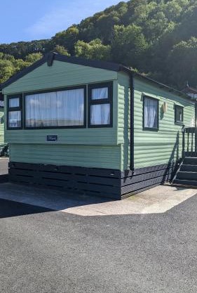 Gloria Stay - Aberystwyth Caravan