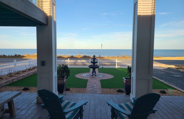 Glorious Ocean Breezes